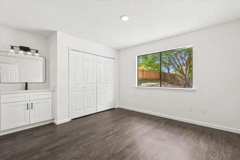 1400 Brixham Cove Austin, TX 78753