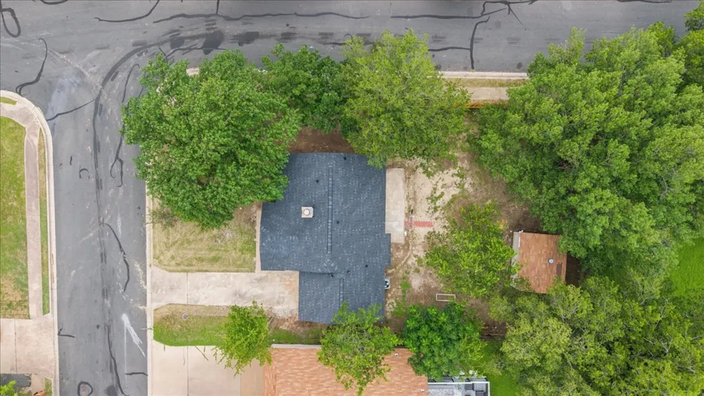 1400 Brixham Cove Austin, TX 78753