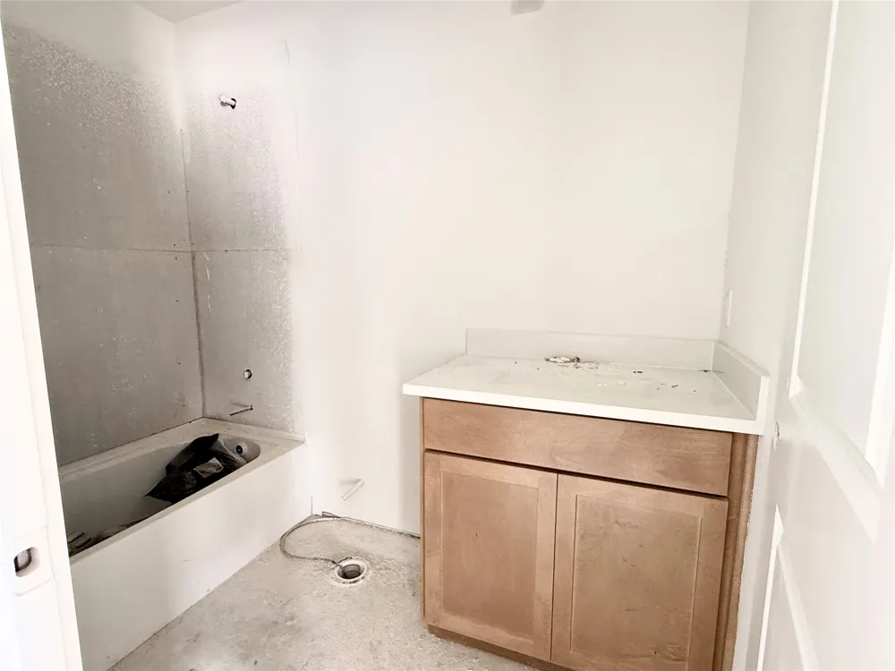 14216 Grassley Trail Manor, TX 78653
