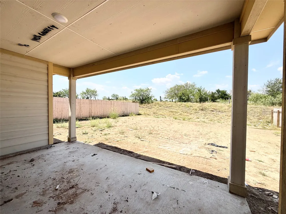 14216 Grassley Trail Manor, TX 78653