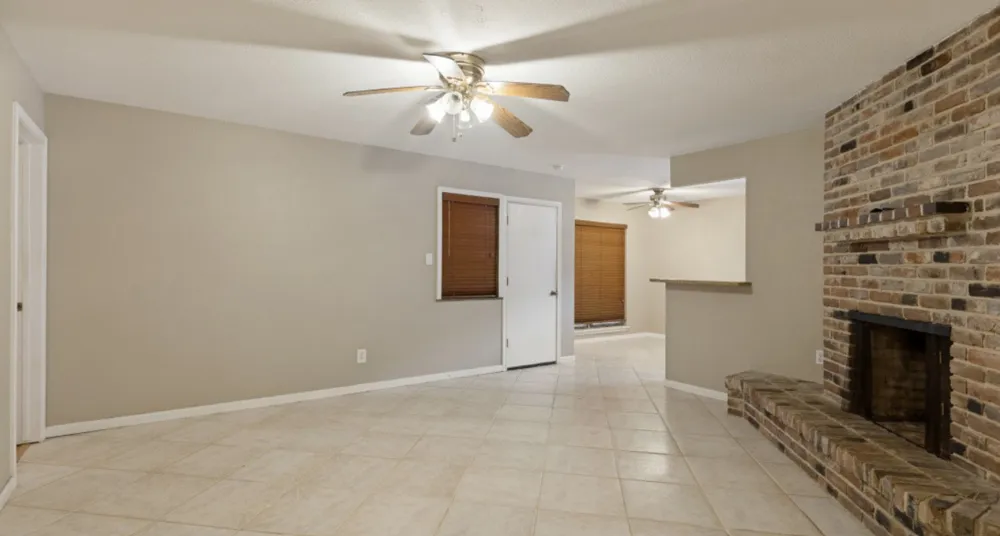 3221 Pine Street Galveston, TX 77551