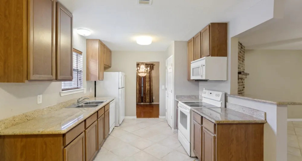 3221 Pine Street Galveston, TX 77551