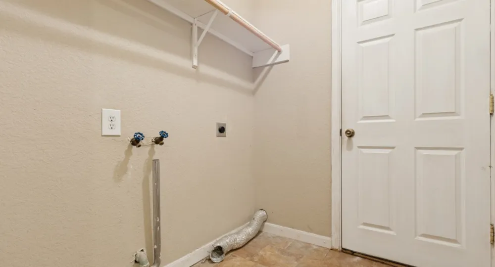 3221 Pine Street Galveston, TX 77551