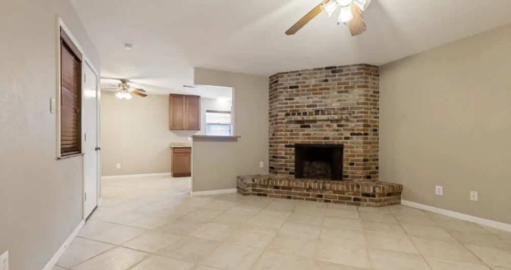 3221 Pine Street Galveston, TX 77551