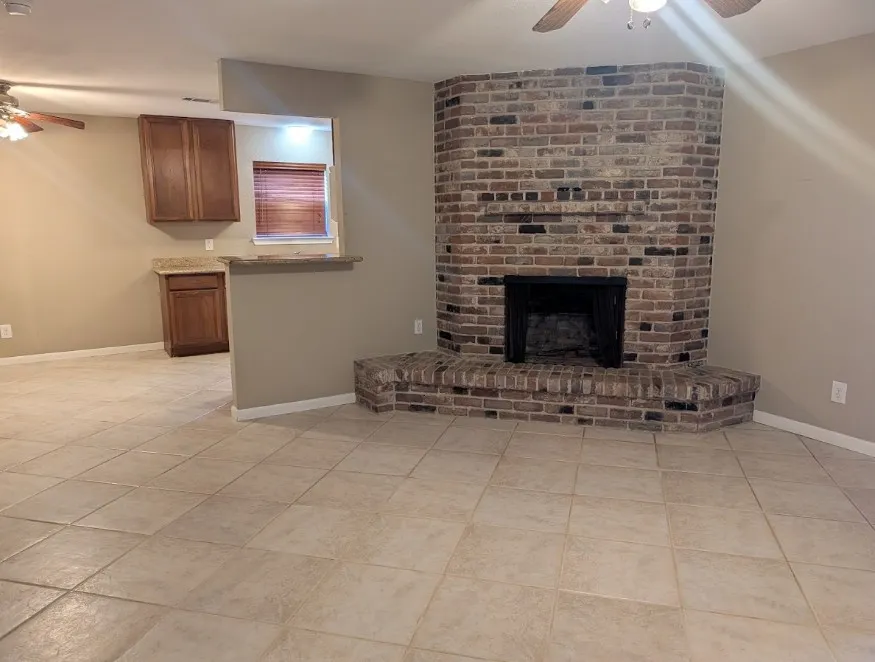 3221 Pine Street Galveston, TX 77551