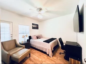 11203 Ranch Road 2222 #1004 Austin, TX 78730