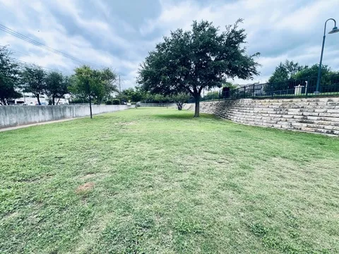 11203 Ranch Road 2222 #1004 Austin, TX 78730