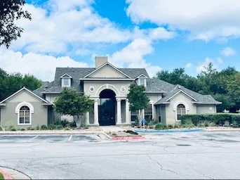 11203 Ranch Road 2222 #1004 Austin, TX 78730