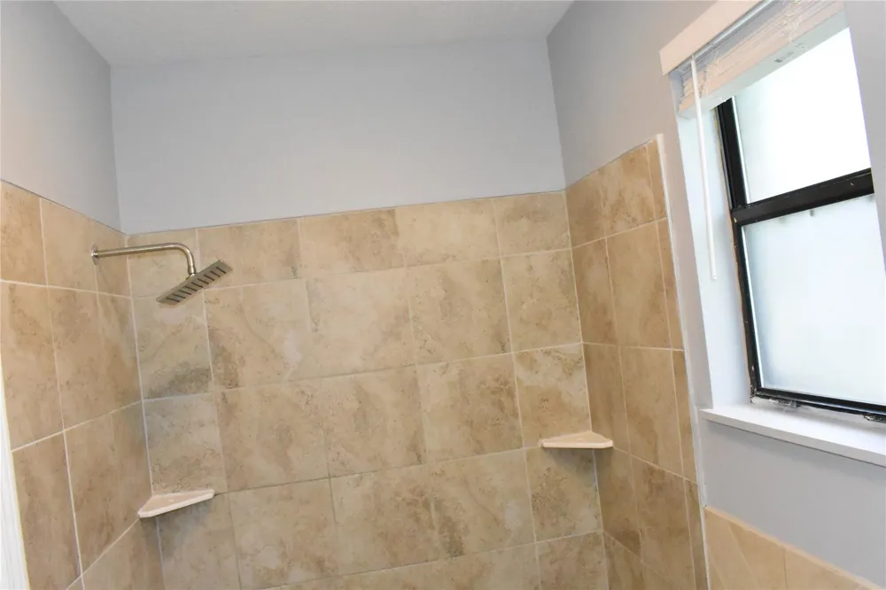 1347 Somercotes Lane Channelview, TX 77530