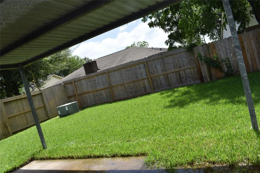 1347 Somercotes Lane Channelview, TX 77530