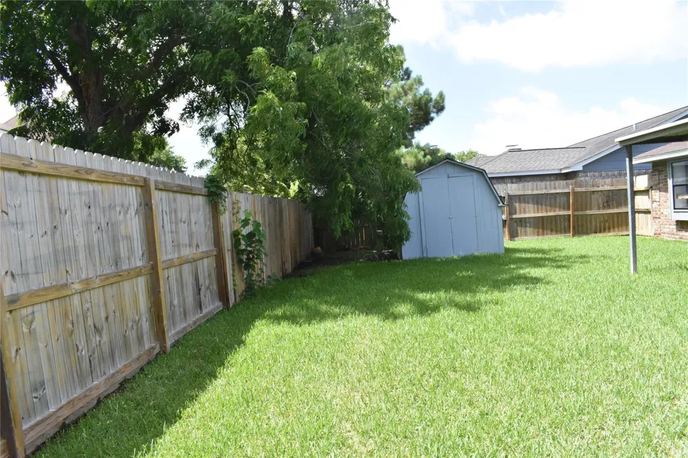 1347 Somercotes Lane Channelview, TX 77530