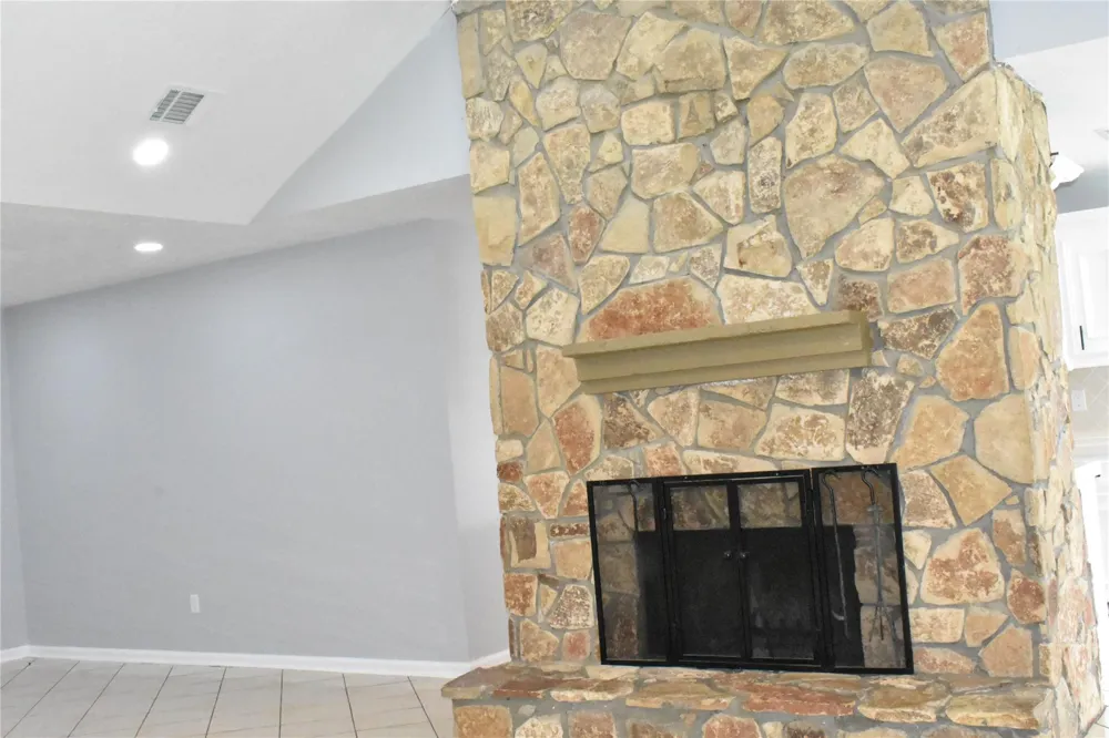 1347 Somercotes Lane Channelview, TX 77530