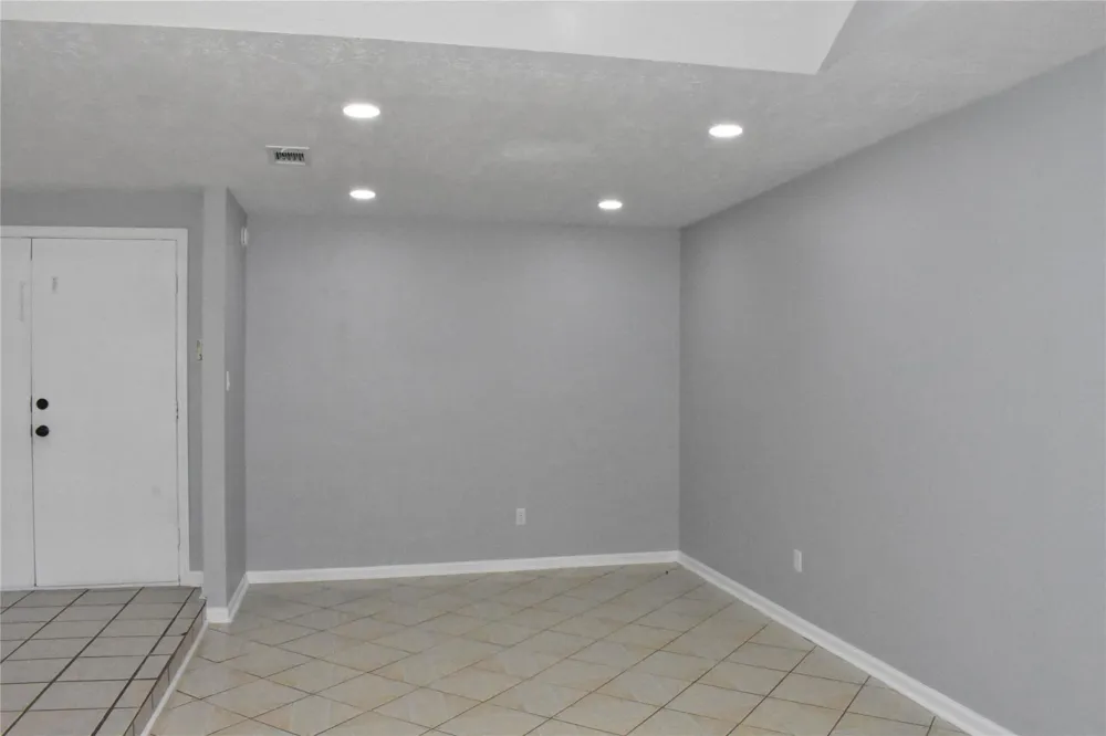 1347 Somercotes Lane Channelview, TX 77530