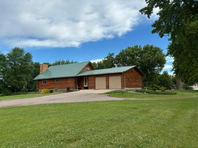 2928 41st Street Dundee, MN 56131