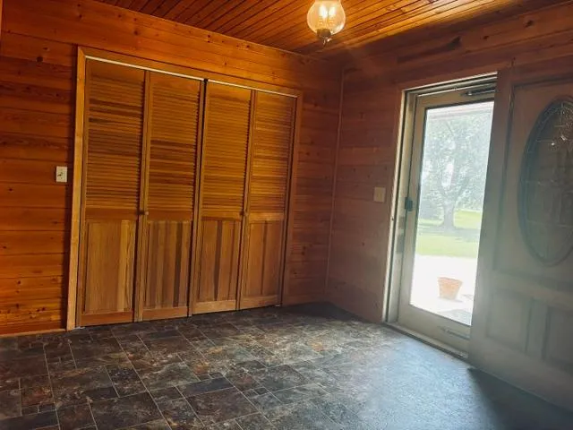 2928 41st Street Dundee, MN 56131