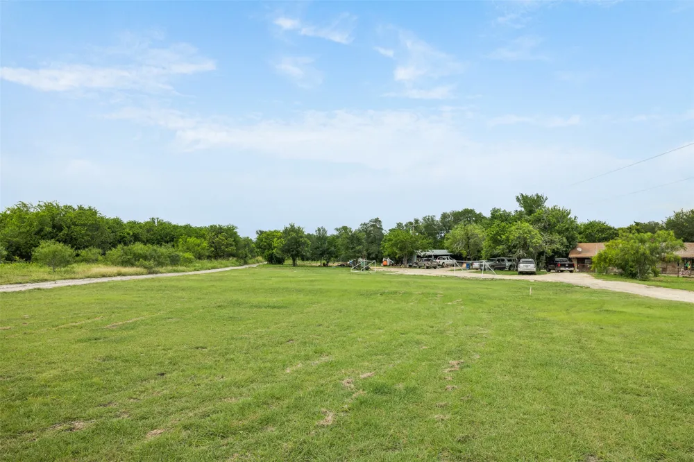 21814 Hogeye Road Manor, TX 78653