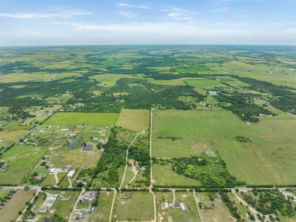 21814 Hogeye Road Manor, TX 78653
