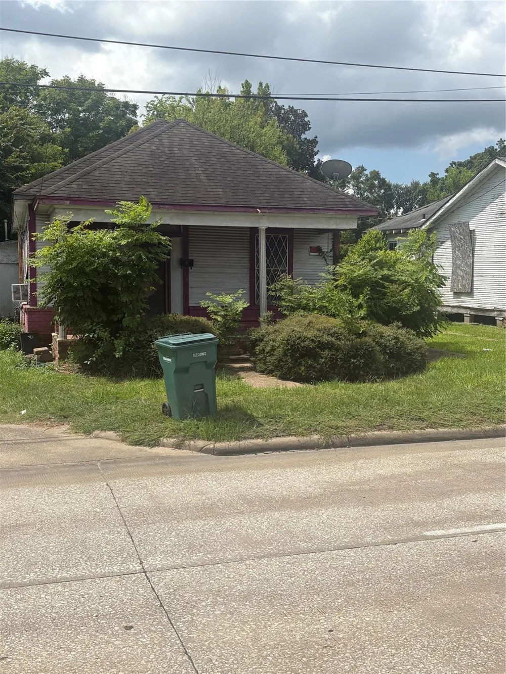 1439 Interstate 10 E Beaumont, TX 77701
