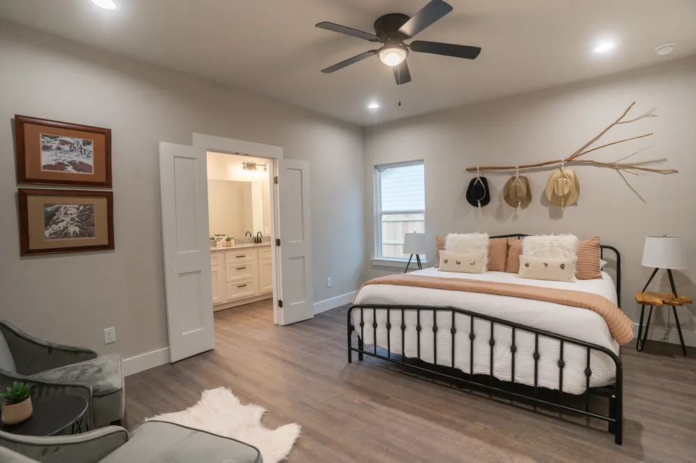 306 String Prairie Way Smithville, TX 78957