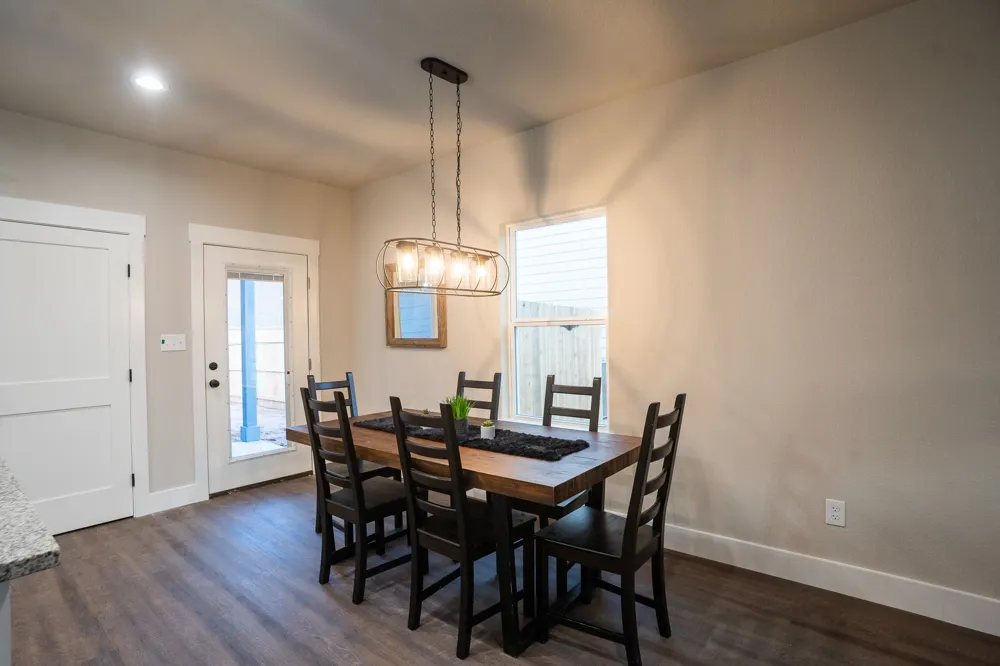 306 String Prairie Way Smithville, TX 78957