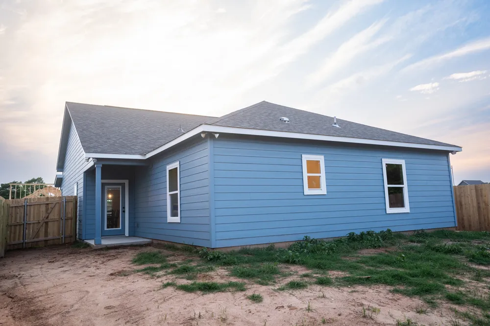306 String Prairie Way Smithville, TX 78957