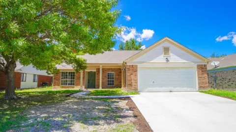 7801 Estates Way