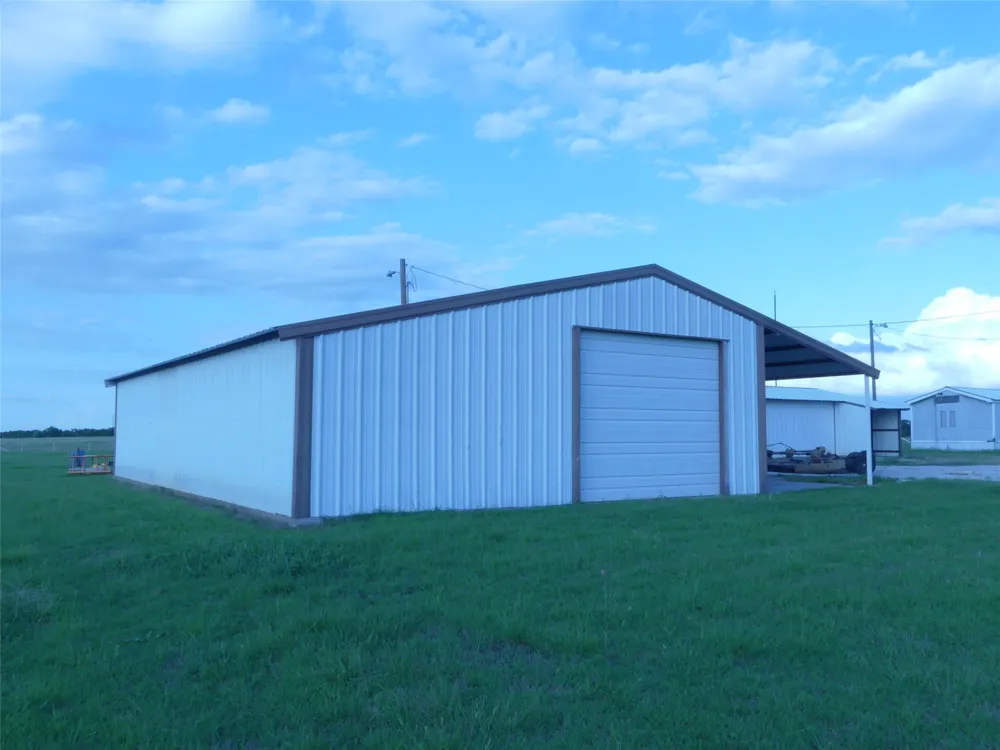 644 Macs Grocery Road Bowie, TX 76230