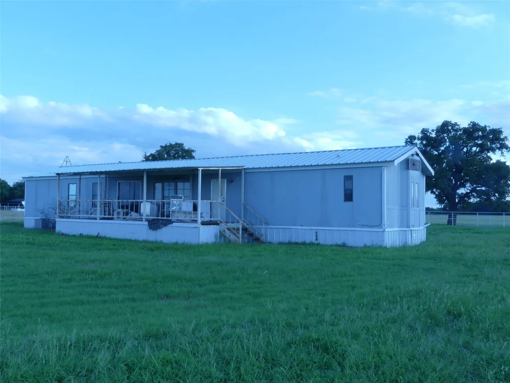 644 Macs Grocery Road Bowie, TX 76230