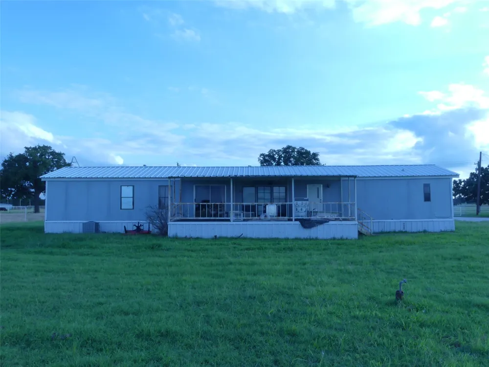 644 Macs Grocery Road Bowie, TX 76230