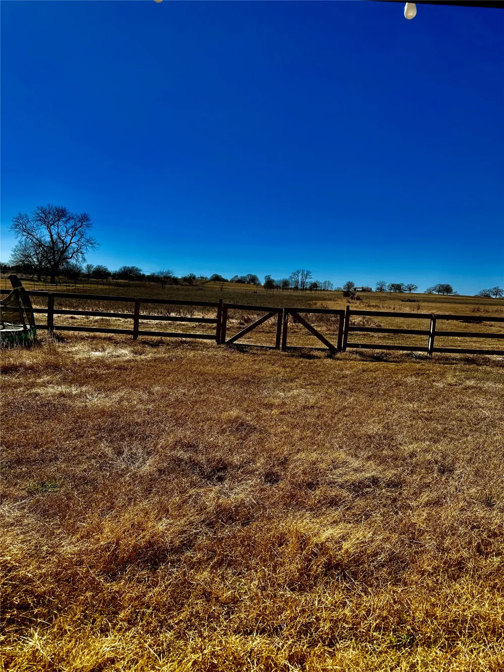 142 County Road 2630 Decatur, TX 76234
