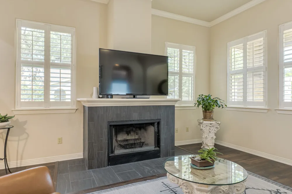13604 Caldwell Drive #15 Austin, TX 78750