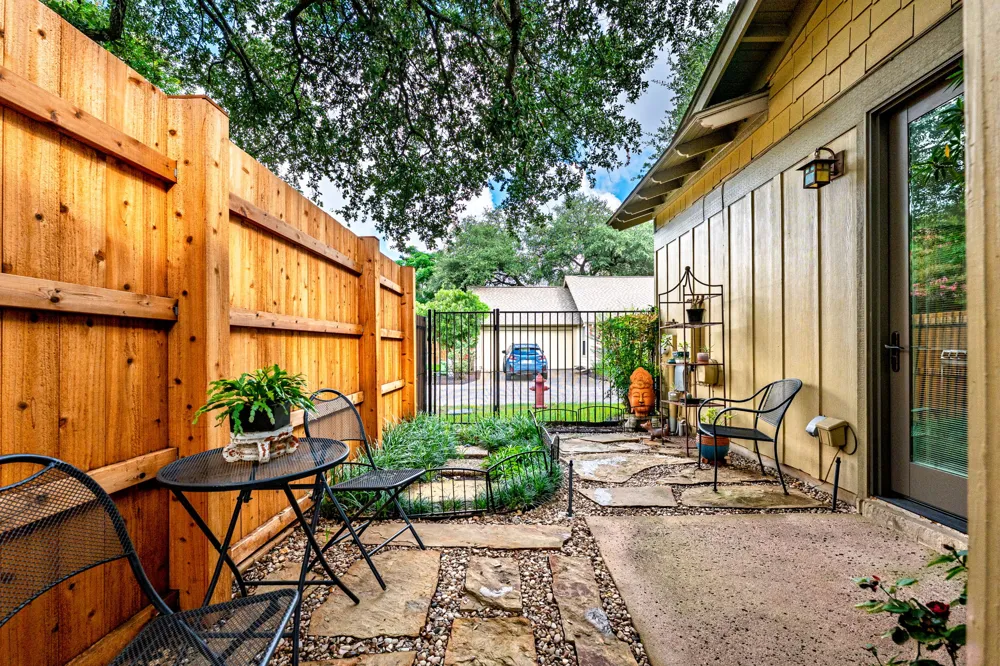 13604 Caldwell Drive #15 Austin, TX 78750