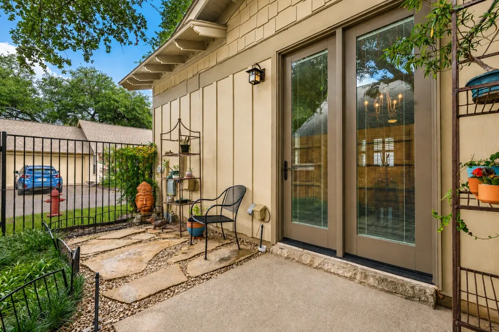13604 Caldwell Drive #15 Austin, TX 78750