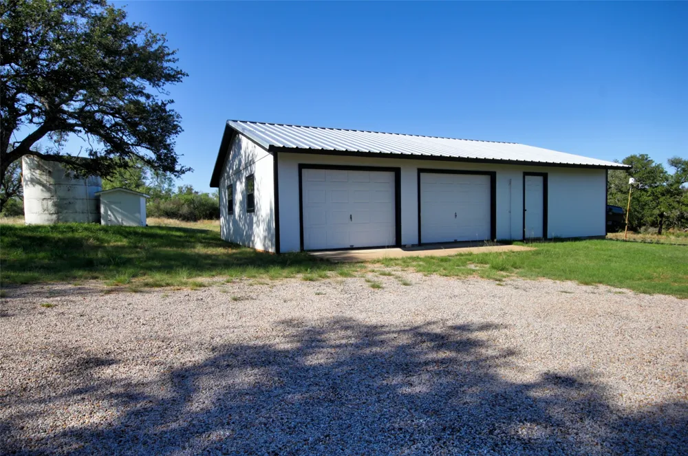 132 Offer Lane Llano, TX 78643