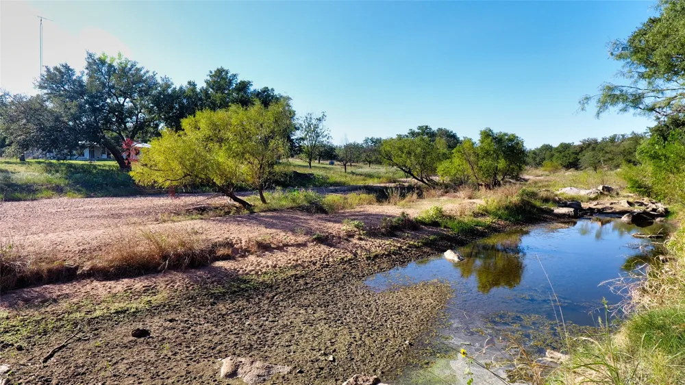 132 Offer Lane Llano, TX 78643