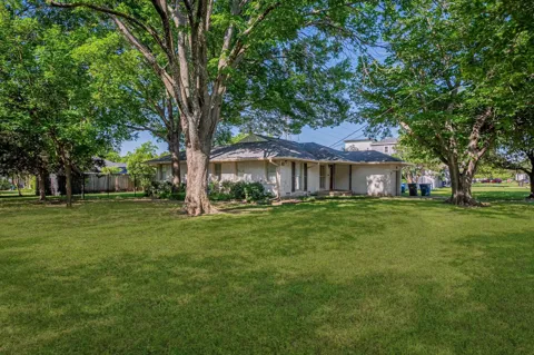 3946 Cortez Drive