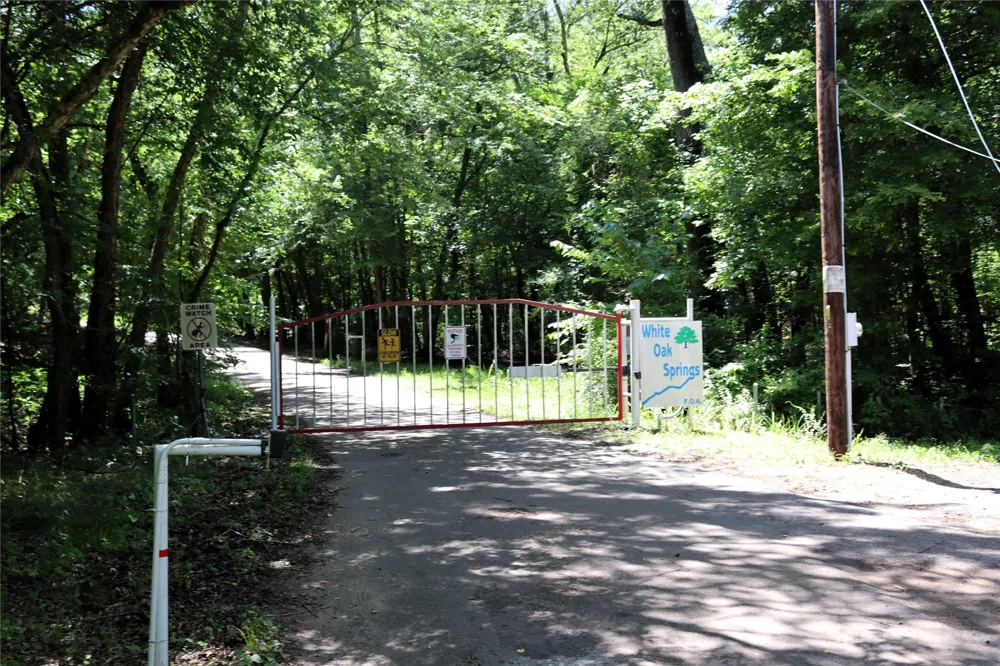 private road 8565 Winnsboro, TX 75494
