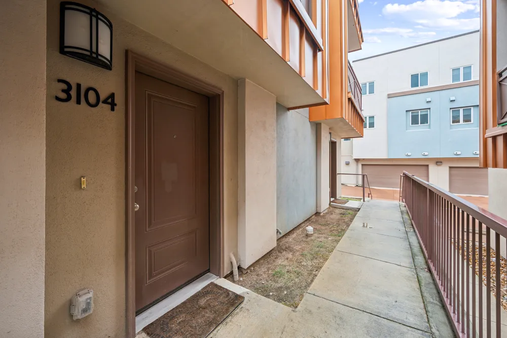 2827 Manor Road #3104 Austin, TX 78722