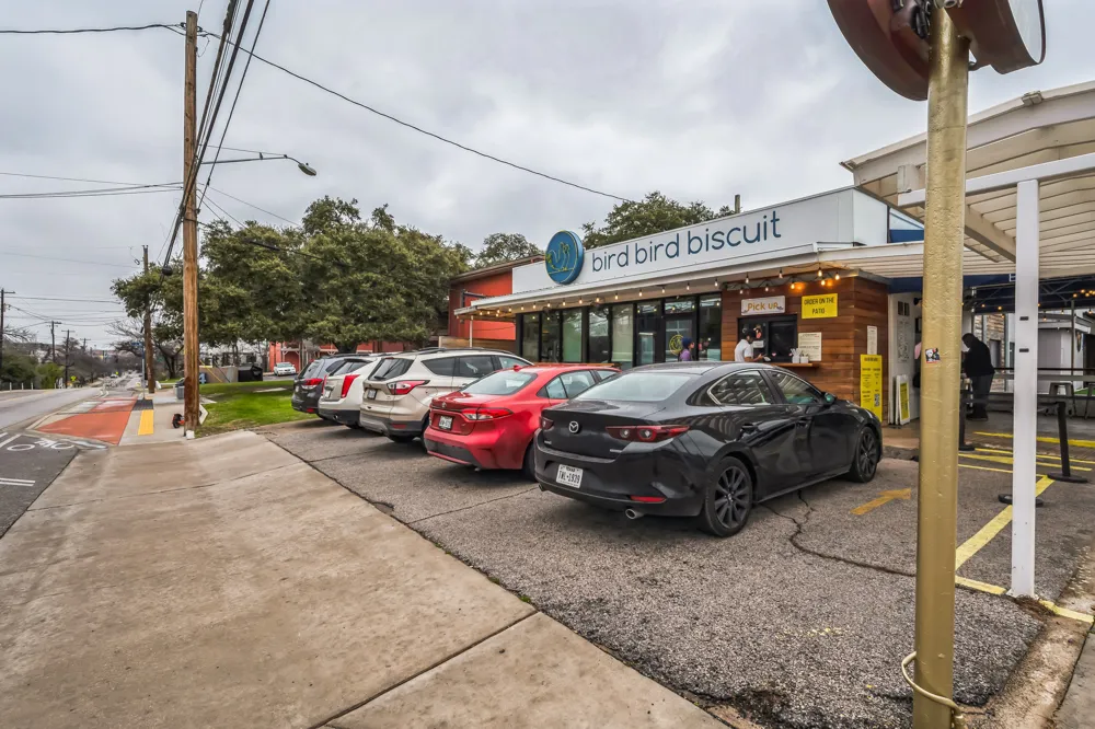 2827 Manor Road #3104 Austin, TX 78722