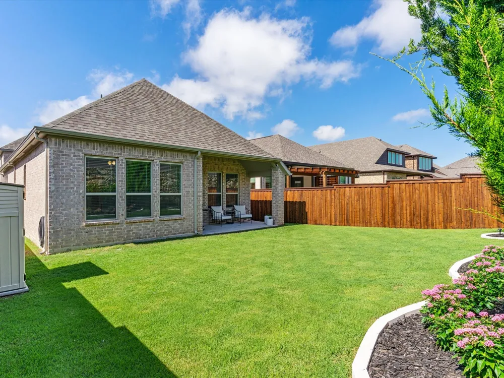 166 Palo Duro Bend Rhome, TX 76078