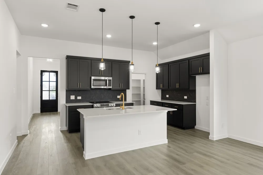 2205 Washington Street Princeton, TX 75407