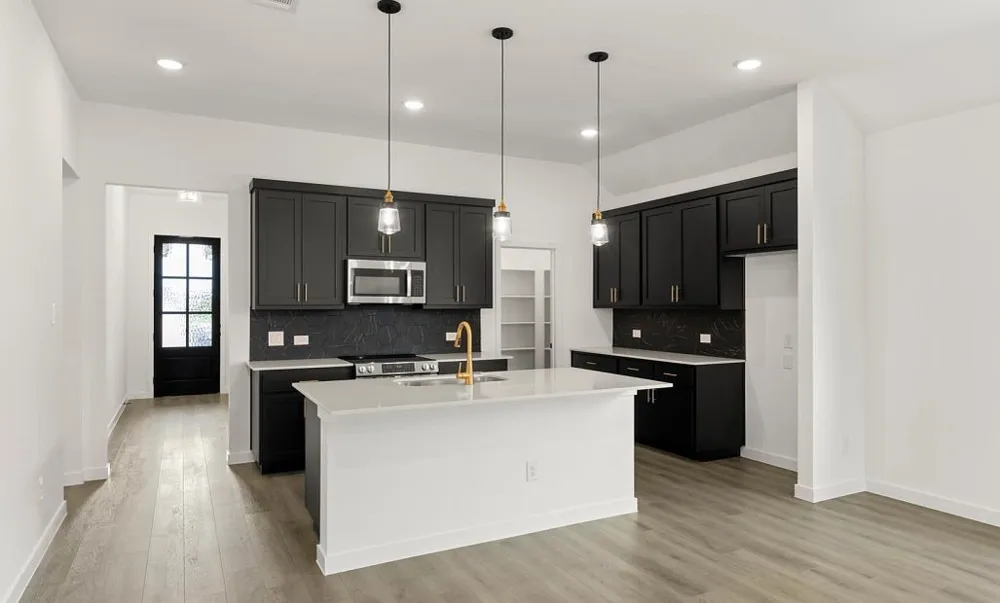 2205 Washington Street Princeton, TX 75407