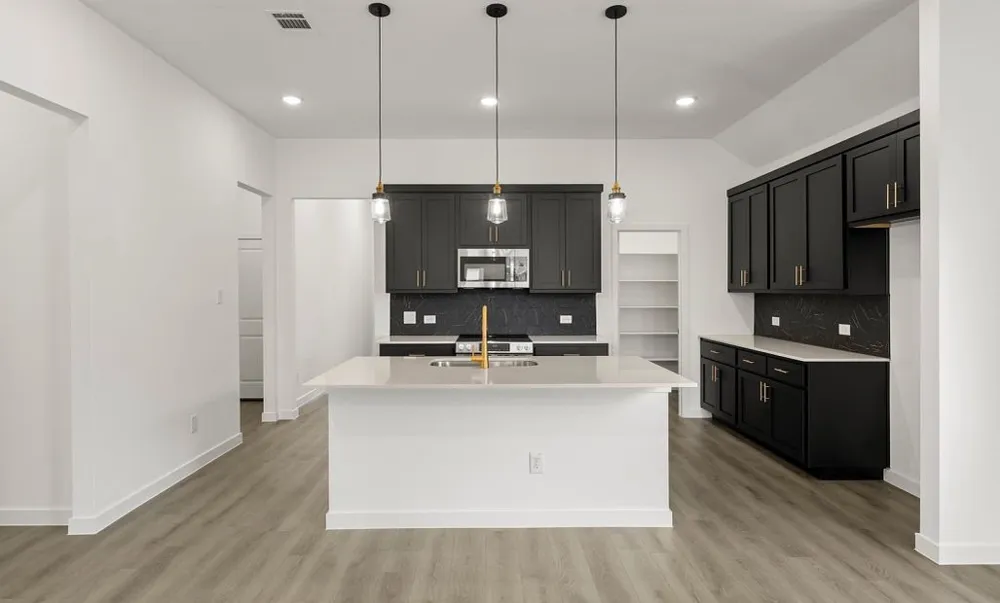 2205 Washington Street Princeton, TX 75407