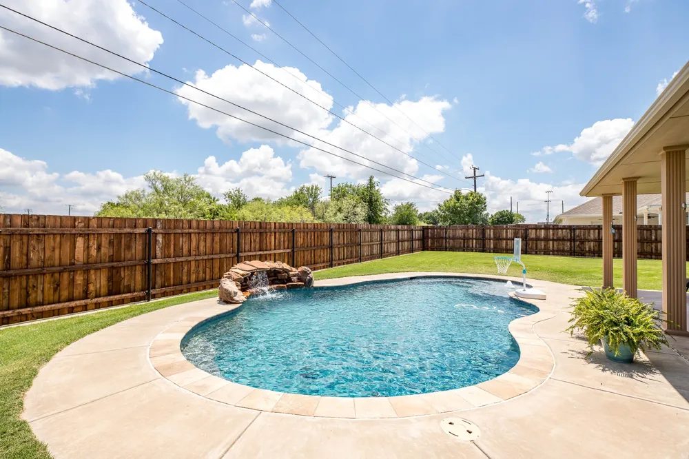 1004 Vineyard Lane Henrietta, TX 76365