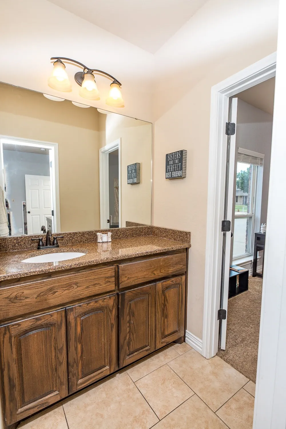 1004 Vineyard Lane Henrietta, TX 76365