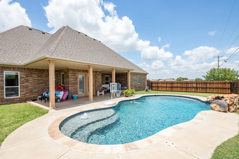 1004 Vineyard Lane Henrietta, TX 76365