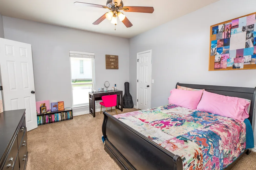 1004 Vineyard Lane Henrietta, TX 76365