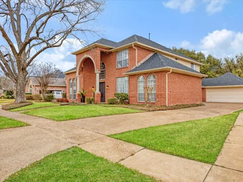 6207 Millwood Court
