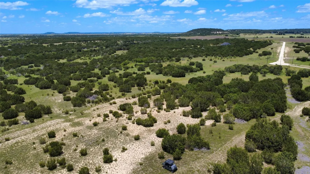 1320 Private Road 16021 Jonesboro, TX 76538