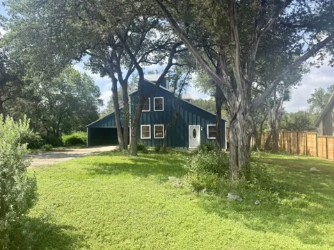 6 Woodridge Circle